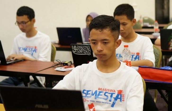 Menyambut PMB 2022, Komunitas  Sevima  Kembali Luncurkan Beasiswa Semesta Kuliah Gratis Digaji Tiap Bulan