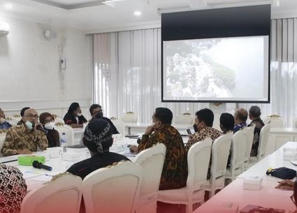 Sugiri Sancoko Meminta Pembangunan Air Mancur Menari Percantik Kawasan Telaga Wisata Ngebel Selesai Akhir Tahun 2022