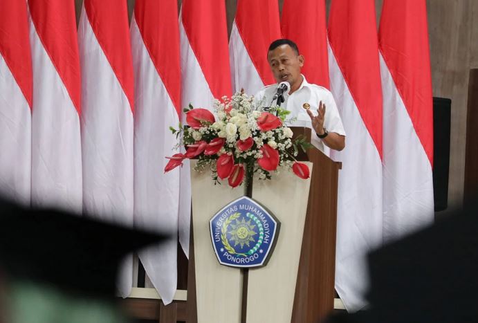 Bupati Ponorogo H.Sugiri Sancoko Hadiri Rapat Senat Terbuka di UNPO
