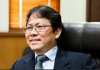 Anthony Budiawan; Buah Simalakama, Ekonomi 2022/2023 Siap Tergelincir