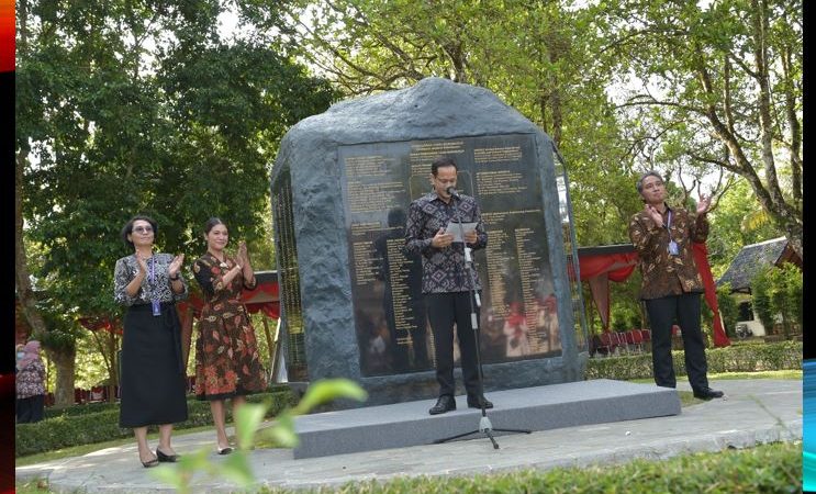 698 Tokoh dan Tenaga Pemugar  Terukir di  Prasasti Pelaku Pemugaran Candi Borobudur