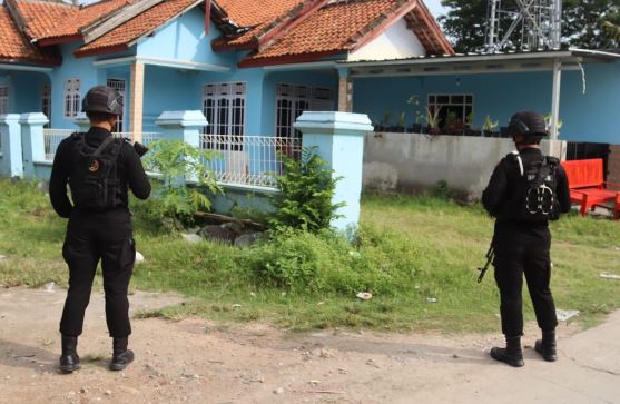 Satbrimob Polda Banten Laksanakan Pengamanan Ring Tiga Kunjungan Wakil Presiden