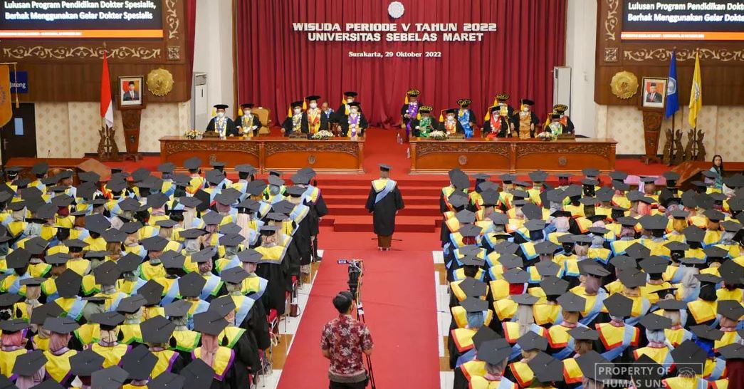 UNS Surakarta Mewisuda Sebanyak 1.487 Lulusan Periode V Tahun 2022