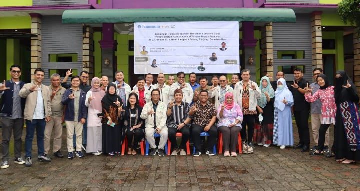 Bimbingan Teknis Pelestarian Naskah di Sumatera Barat