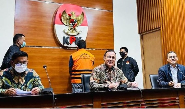 Diduga Terima Aliran Dana  50 milyar, KPK Tetapkan AKBP Bambang Kayun Jadi Tersangka