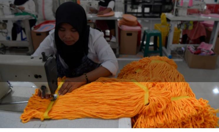 Sektor Industri Manufaktur Semakin Cemerlang