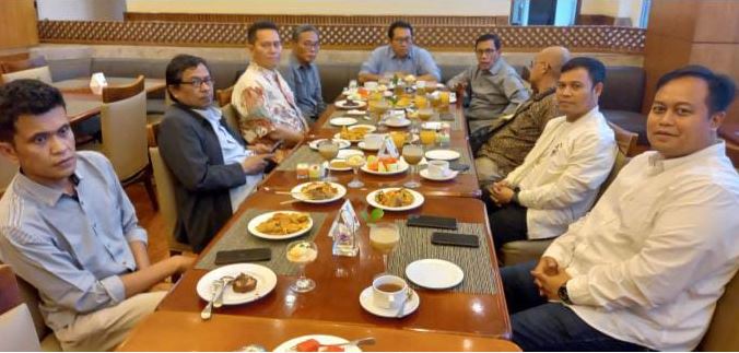 Pengurus Harian SMSI Pusat Buka Puasa Bersama