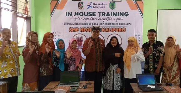 Semangat Belajar dan Kolaborasi: Sukses IHT Hari Pertama di SMPN 3 Kalipuro, Banyuwangi