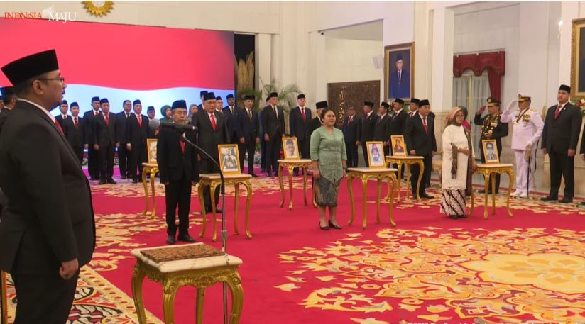 Panglima TNI Hadiri Penganugerahan Gelar Pahlawan Nasional