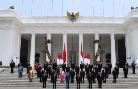 KSP Ari Dwipayana: Foto Dokumen Perombakan Kabinet yang Beredar Hoaks