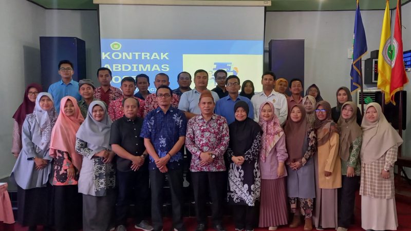 STKIP PGRI Pacitan;  Hibah Internal Pengabdian Masyarakat untuk Memberikan Sumbangan Pemikiran pada Masyarakat