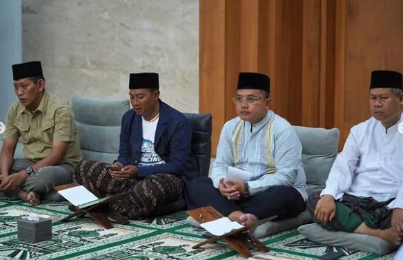 Bupati Pacitan  Indrata Nur  Bayuaji dan Jajarannya Menggelar Majelis Welas Asih Setiap Bulan