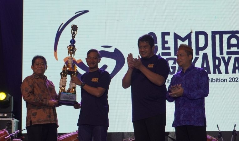 SMAN 1 Pacitan Raih Juara Umum ASE#1