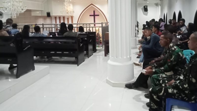 Sinergitas Prajurit  Brigif 26/Gurana Piarawaimo  Pengamanan Malam Natal di Bintuni