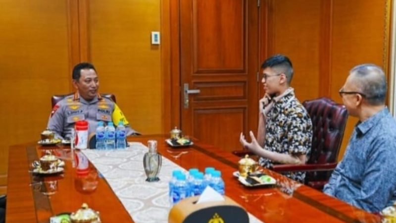 Kapolri Listyo Sigit Prabowo;  Berikan Motivasi Menyentuh Saat Bertemu Sultan Rifat, Korban Kabel Menjuntai