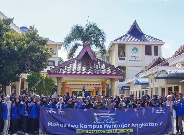STKIP PGRI Pacitan Secara Resmi  Melepas Peserta Kampus Mengajar Angkatan 7