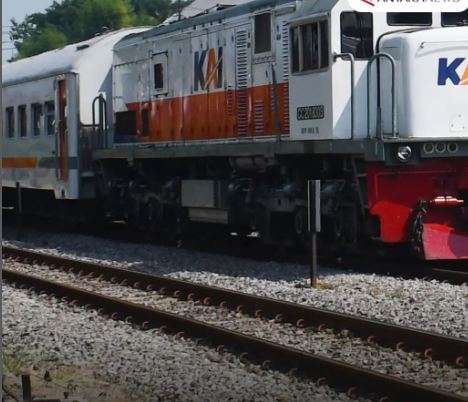 Saat Buat Konten,  Pelajar  Inisial “AR”  Meninggal Tertabrak Kereta Api