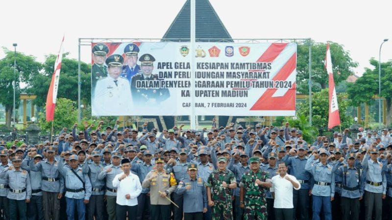 Jadi Pembina  Apel Kesiapan Kamtibmas PJ. Bupati Madiun  Memberikan  4 Pesan Penting Untuk Satpol  PP dan  DAMKAR