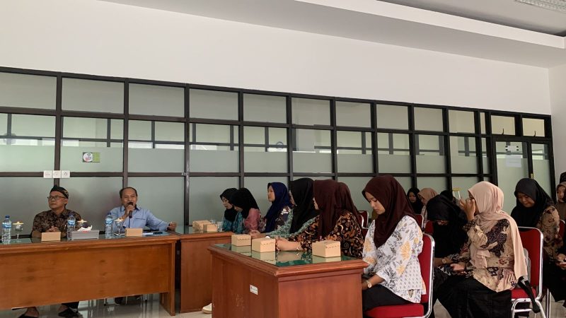 Peluncuran Buku “Ensiklopedia Situs Pacitan: Kota Misteri”