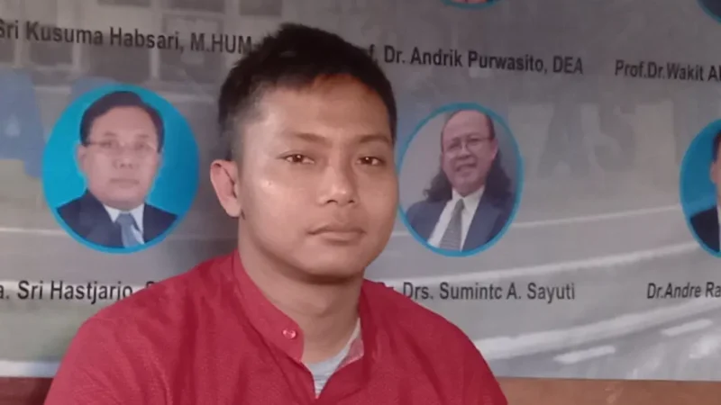 Tri Hartanto;  Anak Muda Peduli dalam Pelestarian dan Pengembangan Wayang Beber Karang Talun
