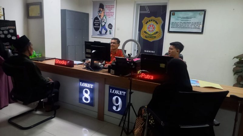Ora Dowo Pemeriksaan, Inovasi Imigrasi Tanjung Perak Bagi Pemohon Paspor Hilang dan Rusak