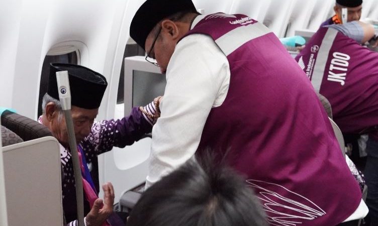 Kemenag; Ikhtiar Haji Ramah Lansia, Lakukan Pendampingan hingga Kursi Bisnis Pesawat