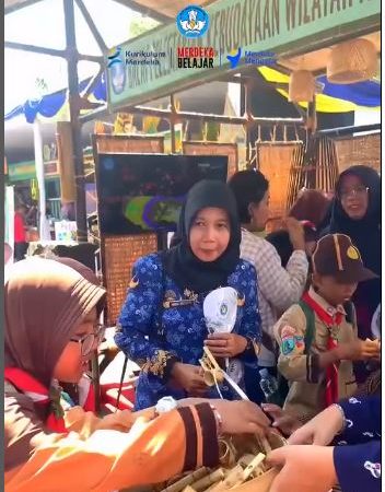 Perayaan Bulan Merdeka Belajar 2024 di Jawa Timur: Menampilkan Pameran dan Lokakarya Budaya