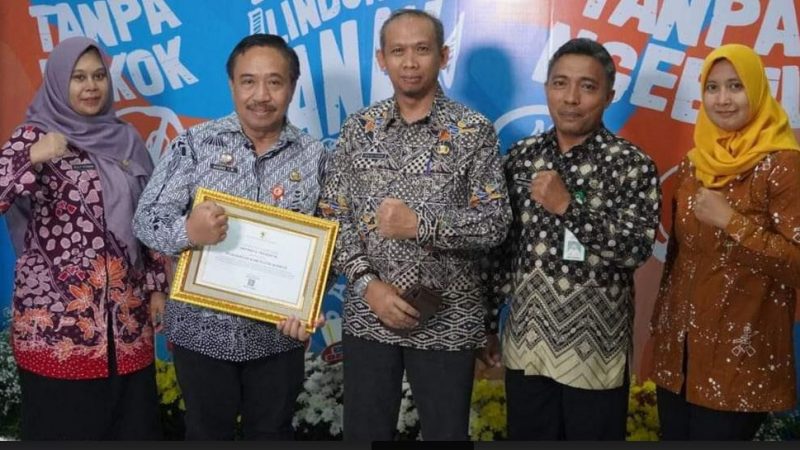 Pemkab. Madiun Mendapatkan Penghargaan Abipraya Prasasya Dari Kementrian Kesehatan RI