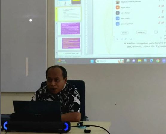 Strategi Peningkatan Mutu Layanan Pendidikan Melalui Kepemimpinan