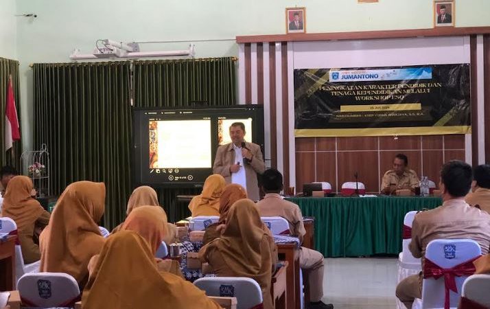 Workshop Peningkatan Karakter Pendidik dan Tenaga Kependidikan SMK Negeri 1 Jumantono