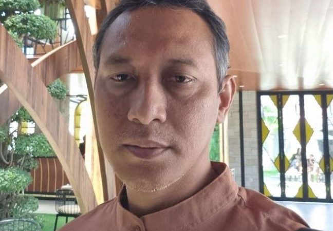 dr. Warkim Sutarto: Religiusitas dan Dedikasi di Layanan Kesehatan dan Politik