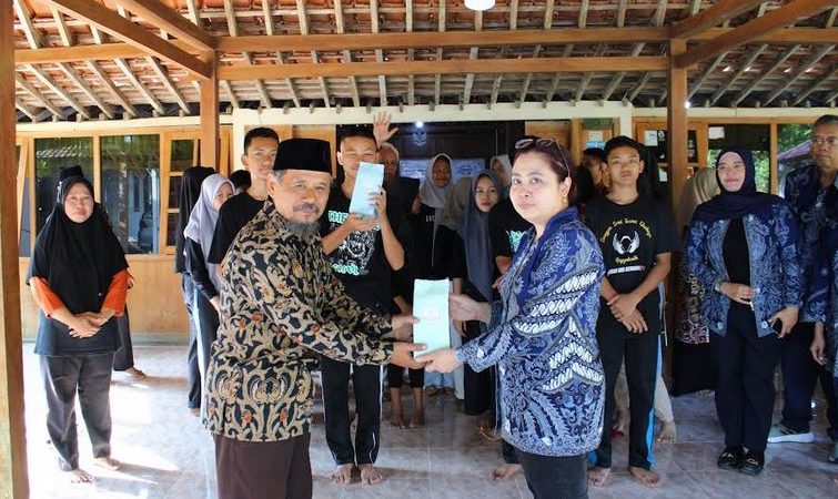 PKM Research Group Sejarah Kebudayaan FIB UNS, Mendukung Sanggar Seni Tresna Budaya Menuju Kalurahan Budaya