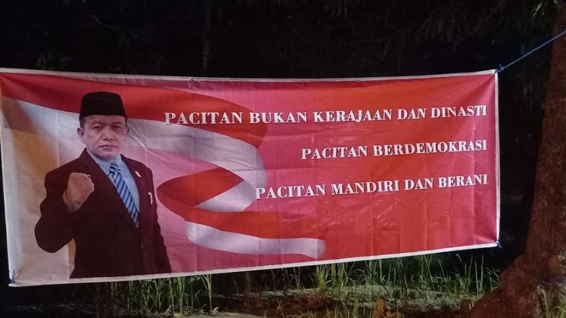 Ronny Wahyono Klarifikasi Terkait Spanduk Provokatif: “Bukan dari Tim Kami”