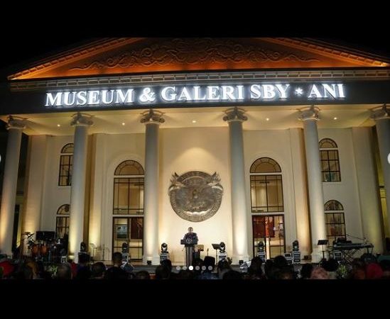 Perayaan 1 Tahun Museum dan Galeri Seni SBY-ANI: Malam Penuh Keakraban dan Kebersamaan