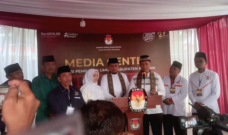 Pasangan Ronny-Wahyu Daftar Pilbup Pacitan 2024, Siap Bawa Perubahan untuk Pacitan
