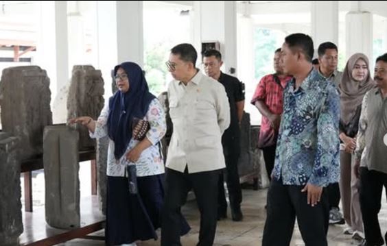 Menteri Kebudayaan RI Fadli Zon Kunjungi Situs Budaya di Jawa Timur