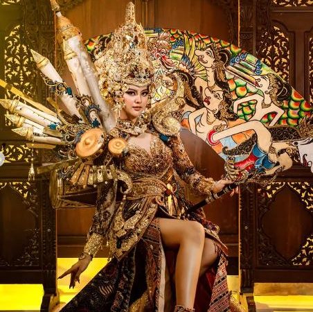 “Sekartaji Lakon”, Wayang Beber Pacitan Memukau di Ajang Puteri Indonesia Jawa Timur 2025