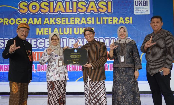 Program Revitalisasi Sekolah Hingga Sosialisasi Kebijakan Hiasi Hardiknas Tahun 2025 di Purbalingga