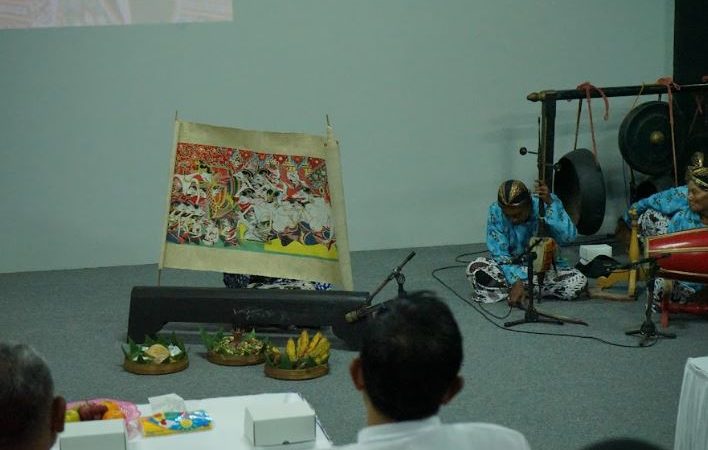 Langkah Sunyi yang Bermakna: Tri Hartanto Luncurkan Duplikat Wayang Beber Pacitan