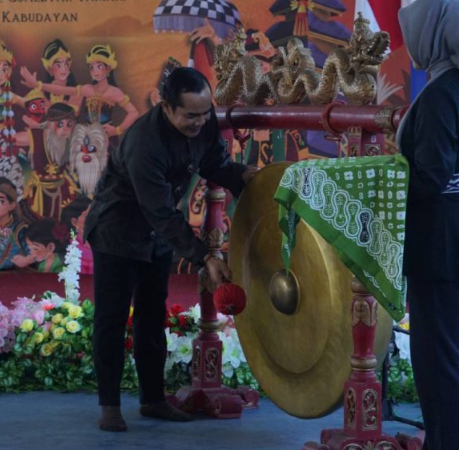 Festival Dolanan Anak dan Ukari VI Meriahkan STKIP PGRI Pacitan, Libatkan 34 Sekolah Dasar