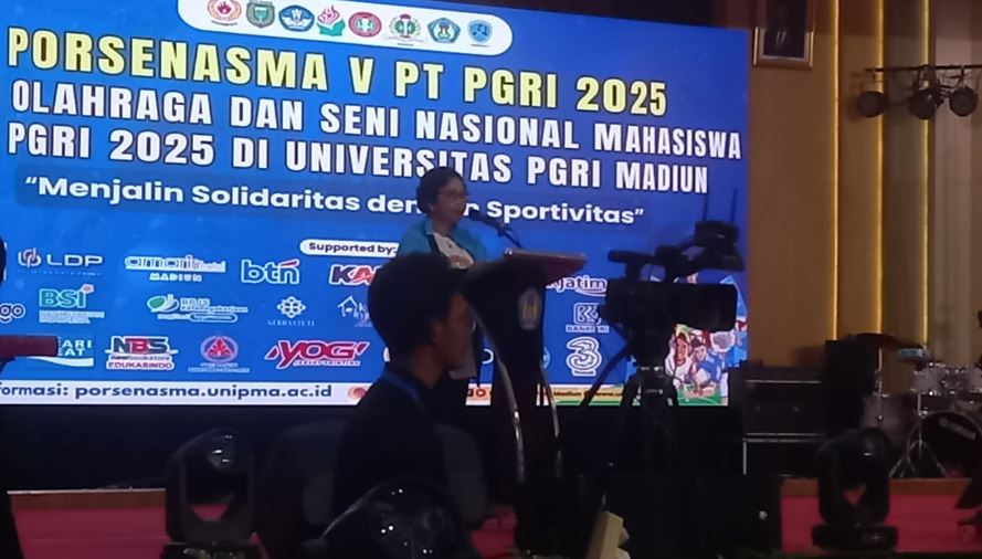 PORSENASMA V Resmi Dibuka, STKIP PGRI Pacitan Kirim 74 Atlet dan Seniman Muda