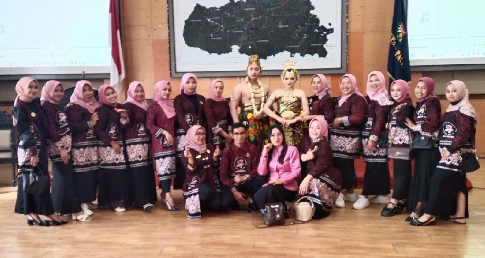 MC Adat Panggih Manten di Pacitan: Menjaga Marwah Budaya, Menuntut Kesejahteraan