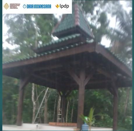 Makam Syeh Ki Ageng Posong: Jejak Islamisasi dan Tradisi Lisan di Pacitan Selatan