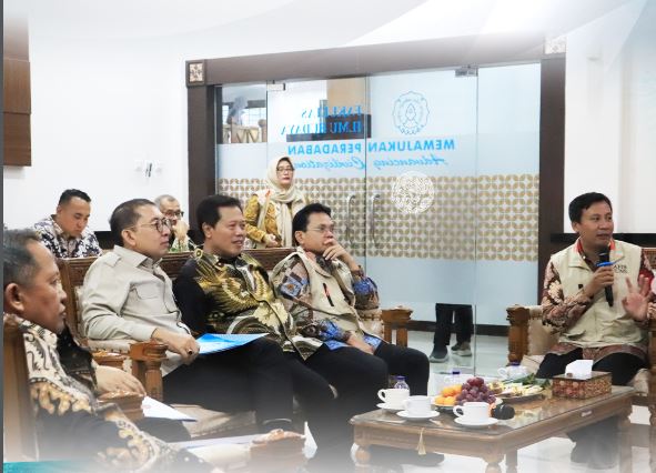Menbud Fadli Zon Kunjungi FIB UNS, Bahas Rencana Pembangunan Gedung Aksara Budaya