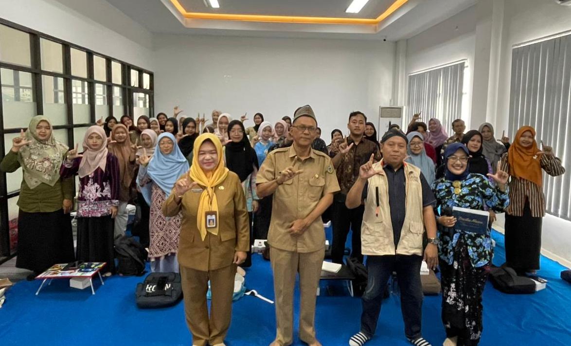 Bimtek Kepenulisan Berbasis Budaya Lokal Dorong Penguatan Literasi di Pacitan