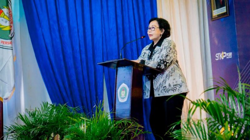 Prof. Dr. Unifah Rosyidi Dorong STKIP PGRI Pacitan Segera Bertransformasi Menjadi Universitas