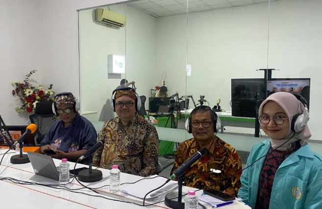 Di Balik Lembaran Tua: Naskah Jawa, Legitimasi, dan Jejak Pikiran Leluhur yang Masih Hidup