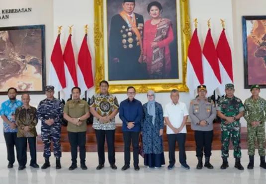 Sambangi Pacitan, Wamendagri RI Bima Arya Kunjungi Museum dan Galeri Seni SBY-Ani