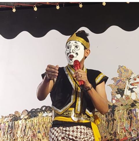 Gareng Pacitan: Dari Penggembala Kambing Menjadi Pelawak Wayang yang Mengharumkan Nama Pacitan